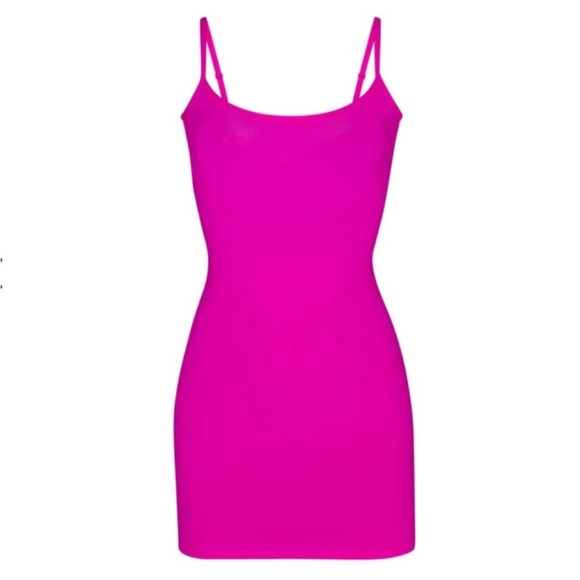 SKIMS Dresses & Skirts - Skims Fits Everybody Dress